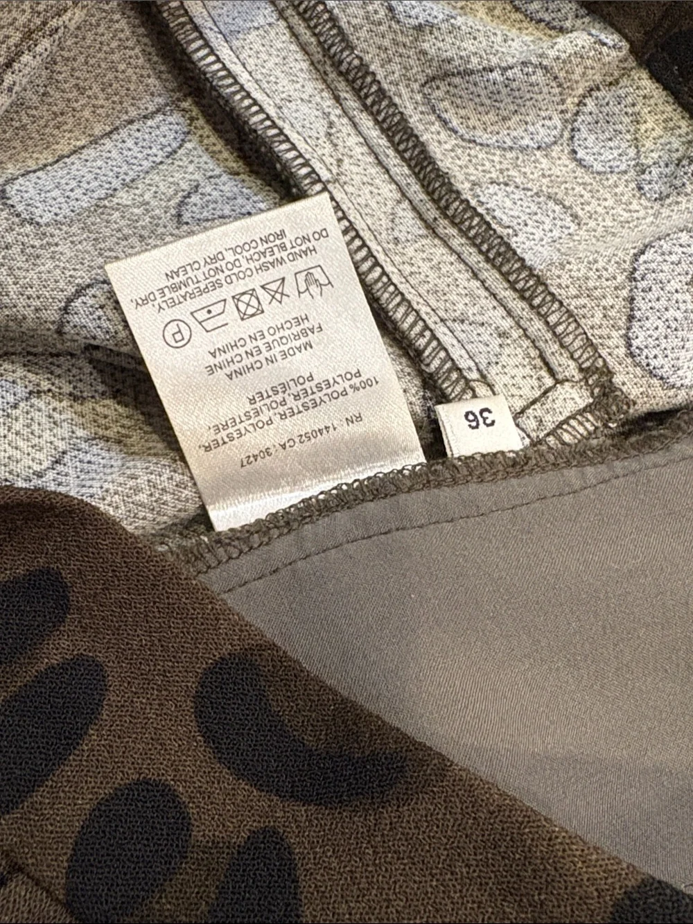 Essentiel Antwerp super cute